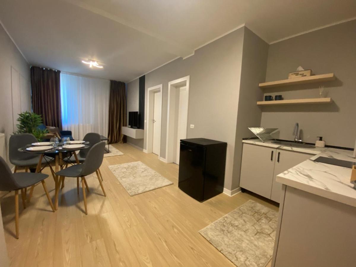 Em03- Apartament 2 Camere Luxury Târgu Jiu Eksteriør bilde